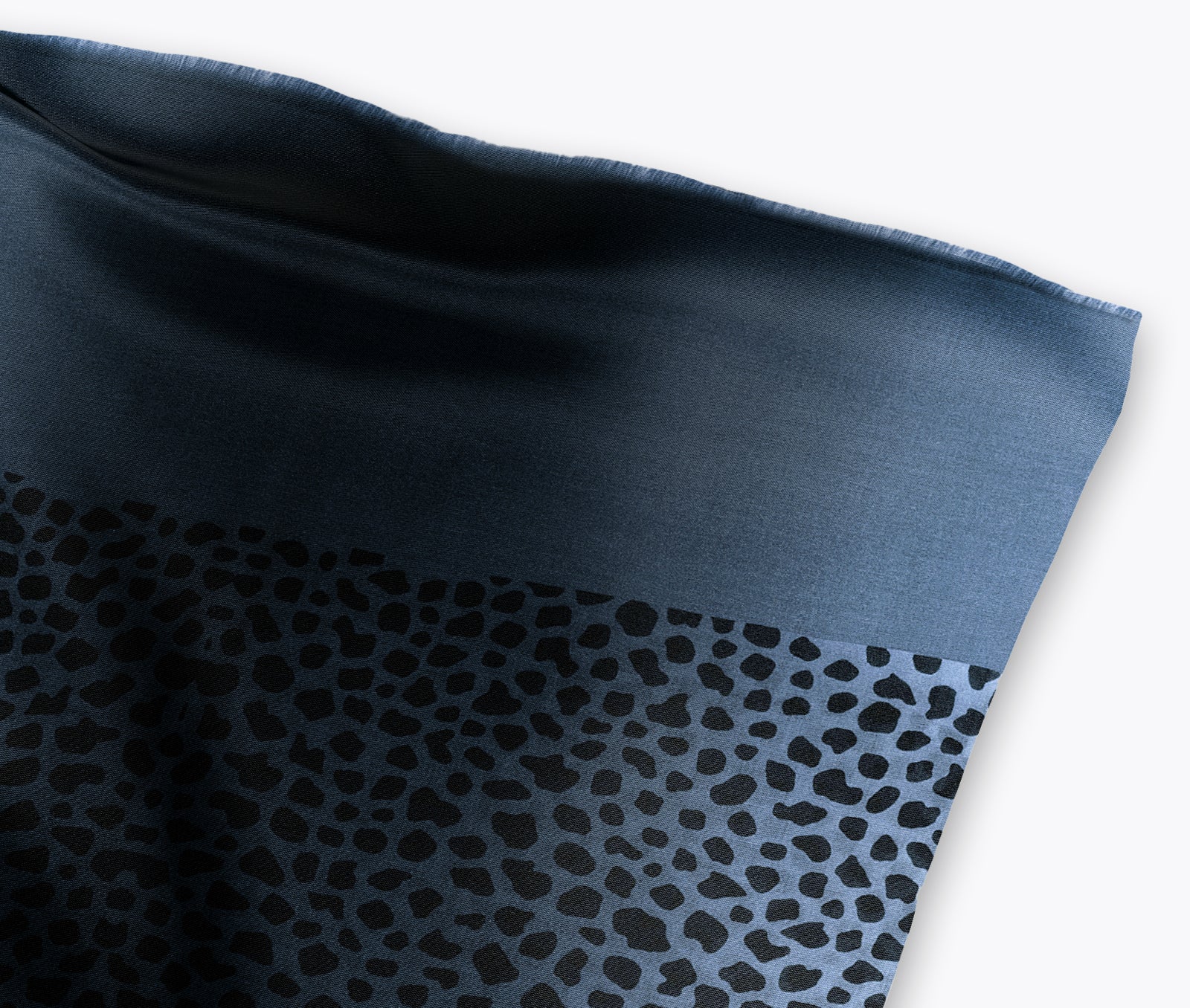 Close-up of blue scarf fabric – finely woven Ania Scarf by Isabella Kron