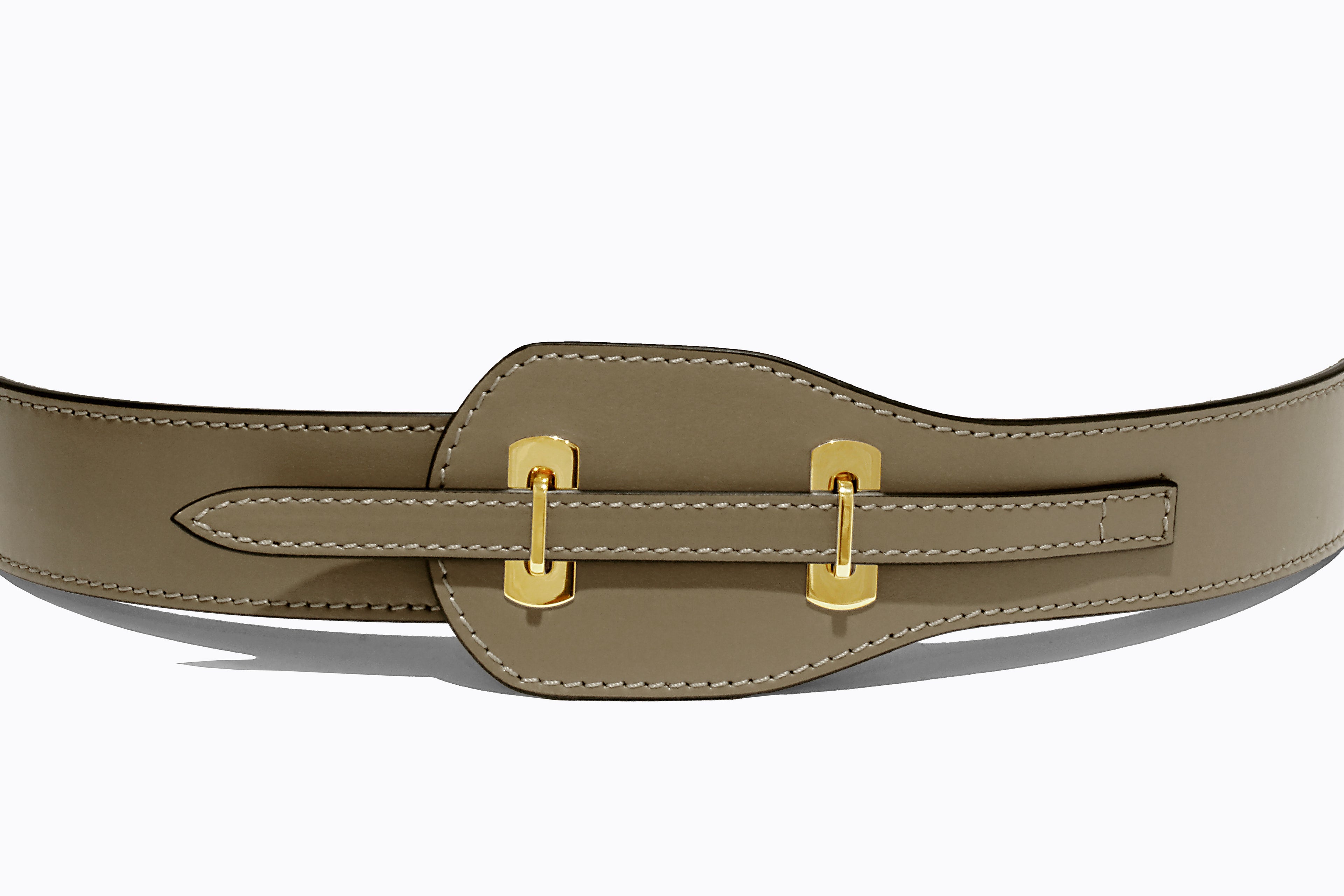 Close-up of Bonnie Belt in mushroom – fine-grain leather and polished gold-tone buckle