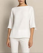 Janis Top in white – minimalist front view